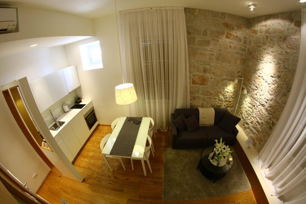 The Bridge Luxury Apartament *