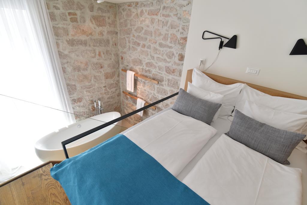 The Bridge Luxury Apartament *